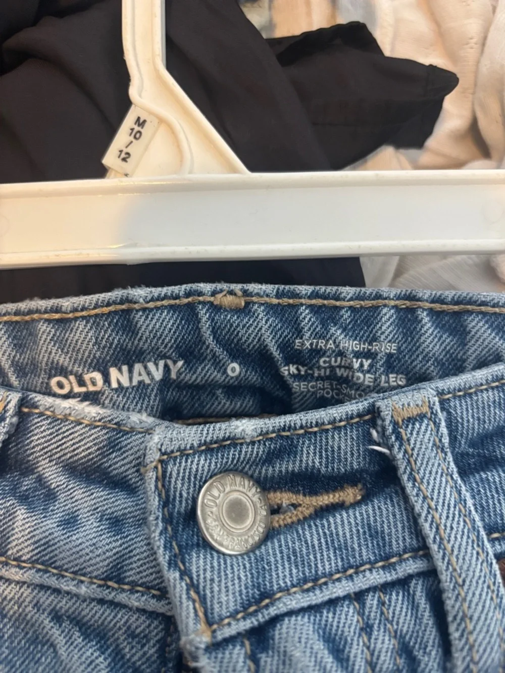 Old Navy Light Blue Distressed Wide-Leg Jeans - Women's - Picture 3 of 3